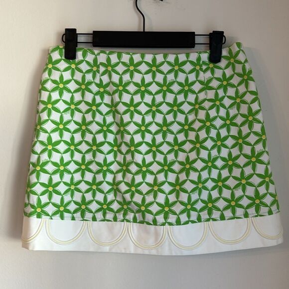 Lilly Pulitzer floral Green and White Patterned Skort skirt preppy tennis core 2 - Picture 7 of 11